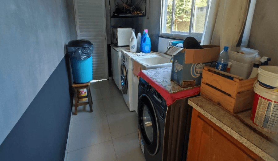 Foto 24 de 36: Casa em leilão em Foz Do Iguaçu - PR, bairro Loteamento Porto Dourado — Foz do Iguaçu/PR - Loteamento Porto Dourado - Casa com 336m² Leilão Banco Inter