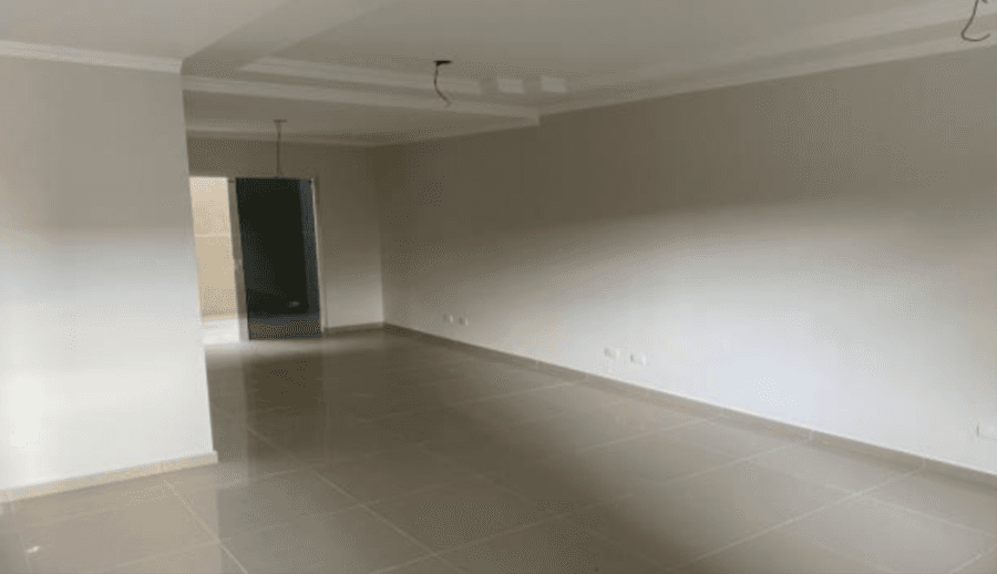 Foto 6 de 23: Comercial em leilão em Curitiba - PR — Curitiba/PR – Cidade Industrial – Casa com 138m² Leilão Banco Inter