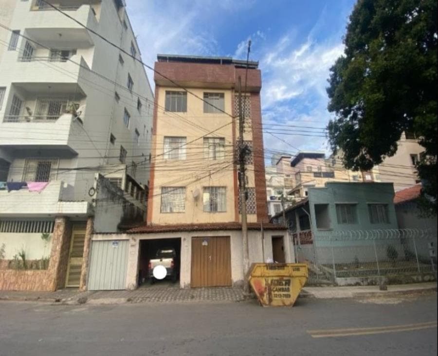 Apartamento em leilão em Divinópolis - MG, bairro Porto Velho — Divinópolis/MG - Porto Velho - Apartamento com 105m² Leilão Banco Inter