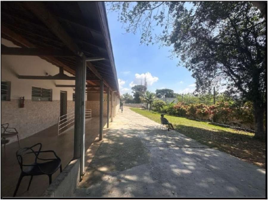 Foto 4 de 52: Comercial em leilão em São José Dos Campos - SP, bairro Cajuru — São José dos Campos/SP – Cajuru – Prédio comercial com 689m² Leilão Banco Inter