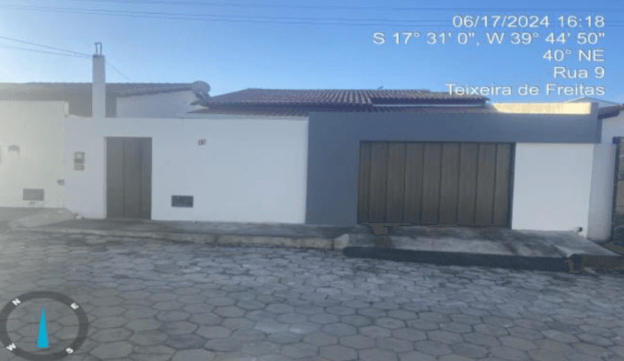 Foto 1 de 20: Casa em leilão em Teixeira De Freitas - BA — Teixeira de Freitas/BA - Colina Verde - Casa com 116m² Leilão Banco Inter