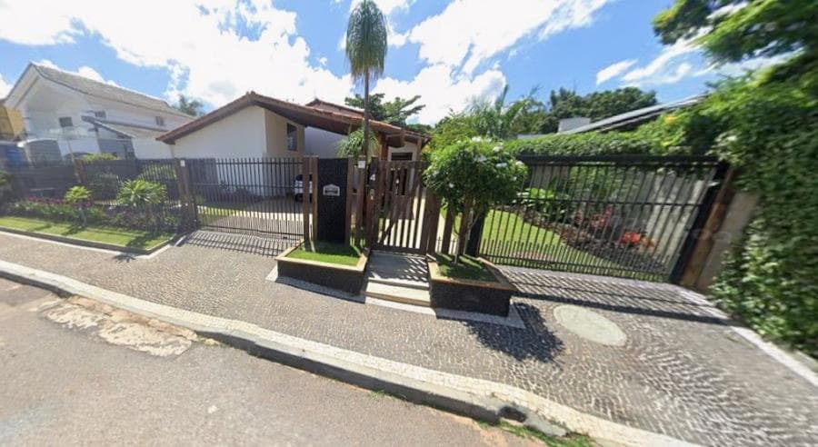 Foto 1 de 23: Casa em leilão em Brasília - DF — Brasília/DF - SHI/SUL - Casa com 196m² Leilão Banco Inter