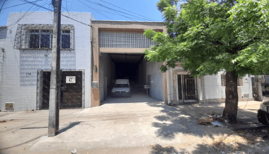 Foto 2 de 12: Casa em leilão em Fortaleza - CE — Fortaleza/CE - Centro - Imóvel com 318m² Leilão Banco Inter