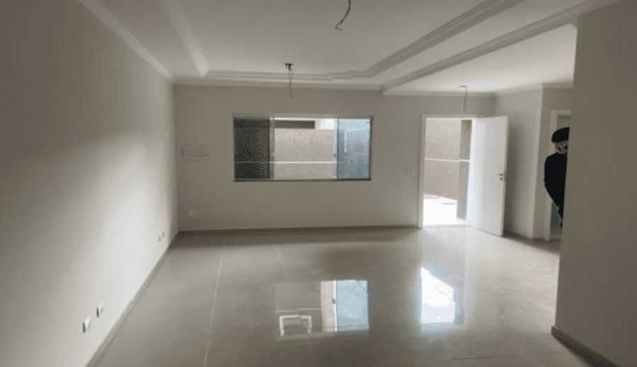 Foto 5 de 23: Comercial em leilão em Curitiba - PR — Curitiba/PR – Cidade Industrial – Casa com 138m² Leilão Banco Inter