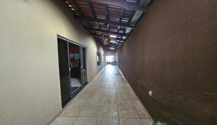 Foto 11 de 31: Casa em leilão em Aparecida De Goiânia - GO, bairro Cidade Satélite São Luiz — Aparecida de Goiânia/GO - Cidade Satélite São Luiz - Casa 250m² Leilão Banco Inter