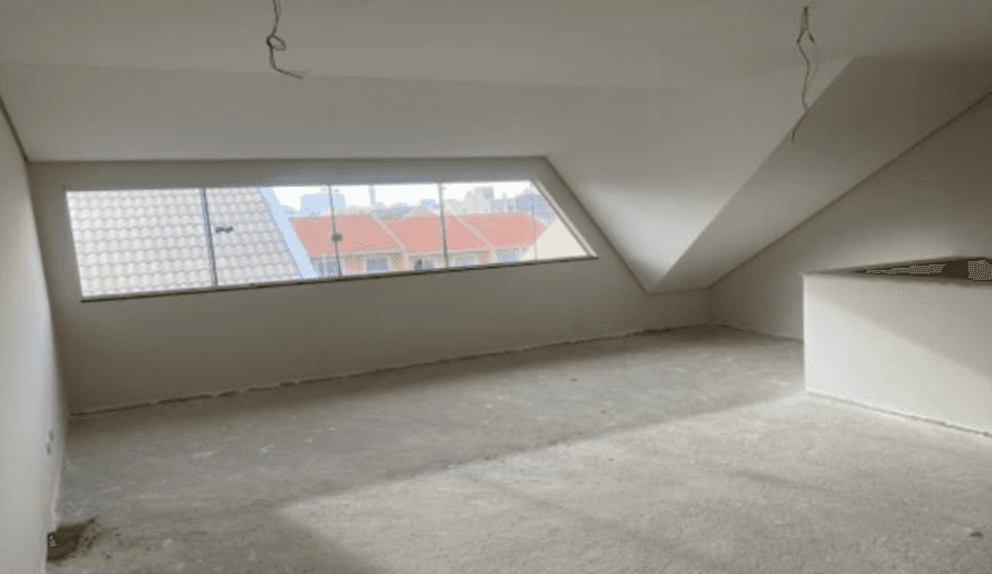 Foto 12 de 23: Comercial em leilão em Curitiba - PR — Curitiba/PR – Cidade Industrial – Casa com 138m² Leilão Banco Inter