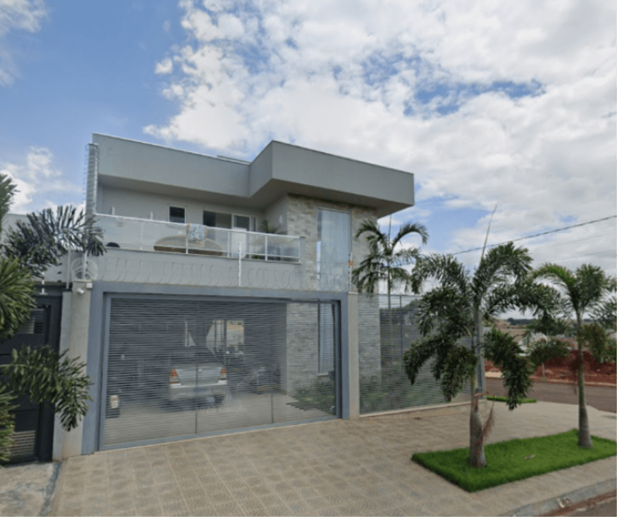 Casa em leilão em Maringá - PR, bairro Jardim Campos — Maringá/PR - Jardim Campos - Casa com 218m² Leilão Banco Inter