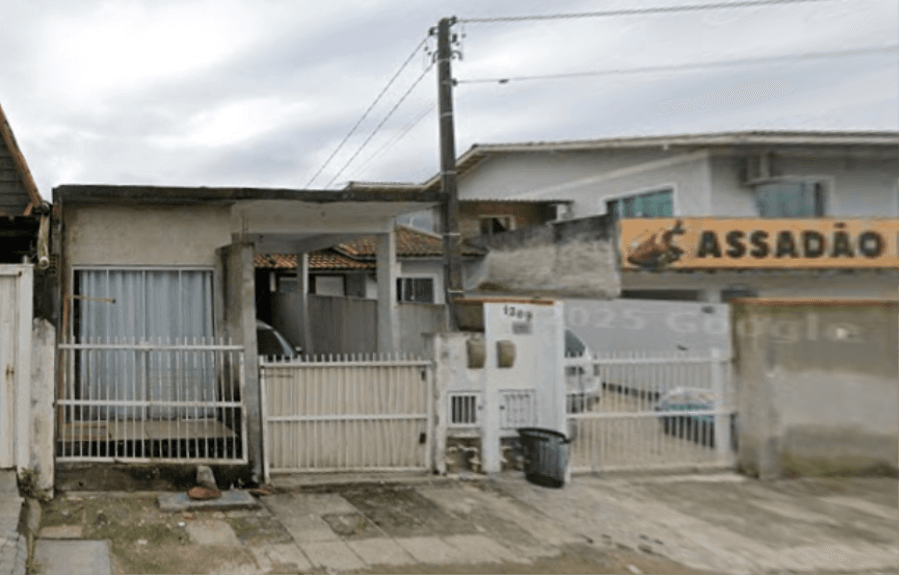 Foto 2 de 14: Casa em leilão em Itajaí - SC — Itajaí/SC – Espinheiros – Casa geminada com 50m² Leilão Banco Inter