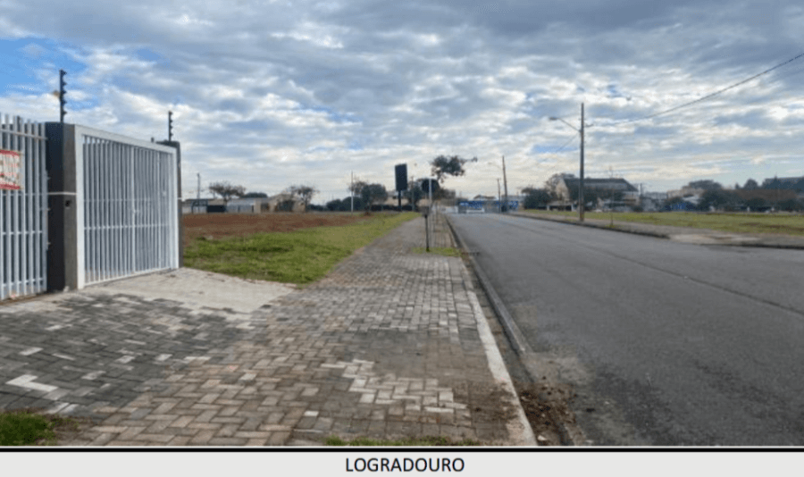 Foto 23 de 23: Comercial em leilão em Curitiba - PR — Curitiba/PR – Cidade Industrial – Casa com 138m² Leilão Banco Inter