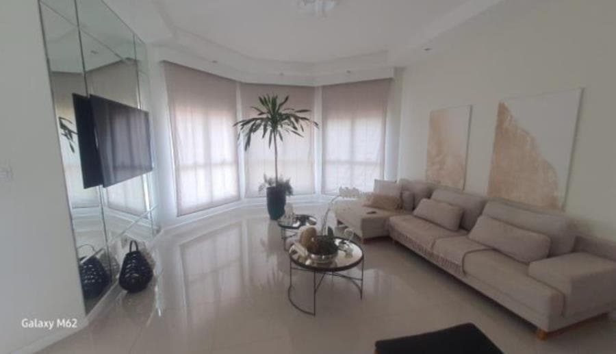 Foto 4 de 29: Casa em leilão em São Carlos - SP, bairro Parque Faber I — São Carlos/SP - Residencial Swiss Park - Casa com 221m² Leilão Banco Inter