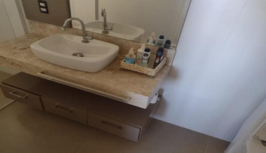 Foto 11 de 25: Casa em leilão em Tramandaí - RS, bairro Centro — Tramandaí/RS - Centro - Casa com 250m² Leilão Banco Inter