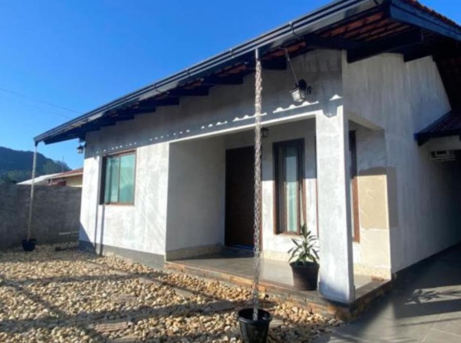 Foto 1 de 24: Casa em leilão em Rio Do Sul - SC, bairro Budag — Rio do Sul/SC - Budag - Casa com 227m² Leilão Banco Inter