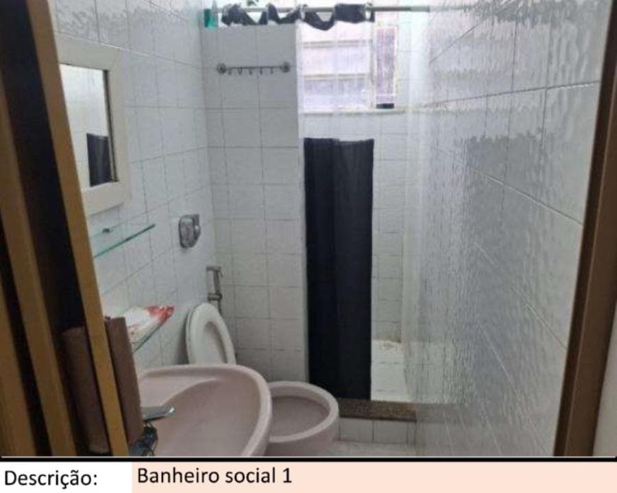 Foto 20 de 41: Casa em leilão em Rio De Janeiro - RJ, bairro Higienópolis — Rio de Janeiro/RJ - Higienópolis - Casa com 398m² Leilão Banco Inter