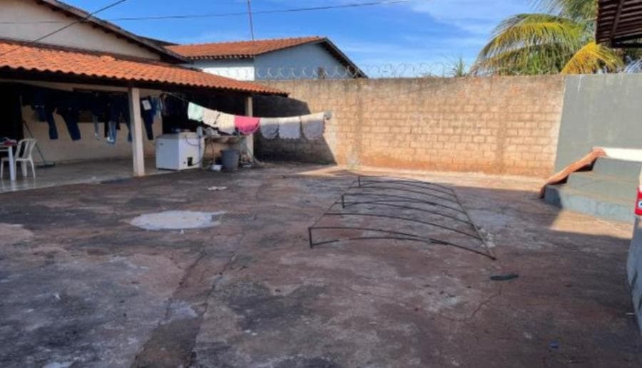 Foto 2 de 23: Casa em leilão em Itumbiara - GO, bairro Cidade Jardim — Itumbiara/GO - Cidade Jardim - Casa com 129m² Leilão Banco Inter