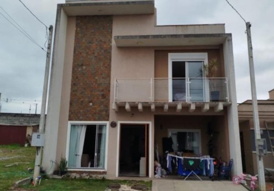 Foto 1 de 15: Casa em leilão em Campo Largo - PR, bairro Itaqui — Campo Largo/PR - Itaqui - Casa com 127m² Leilão Banco Inter