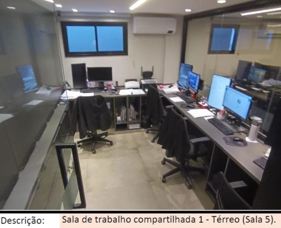 Foto 4 de 25: Comercial em leilão em Itajaí - SC, bairro Fazenda — Itajaí/SC - Fazenda - Salas com 87m² e 80m² Leilão Banco Inter