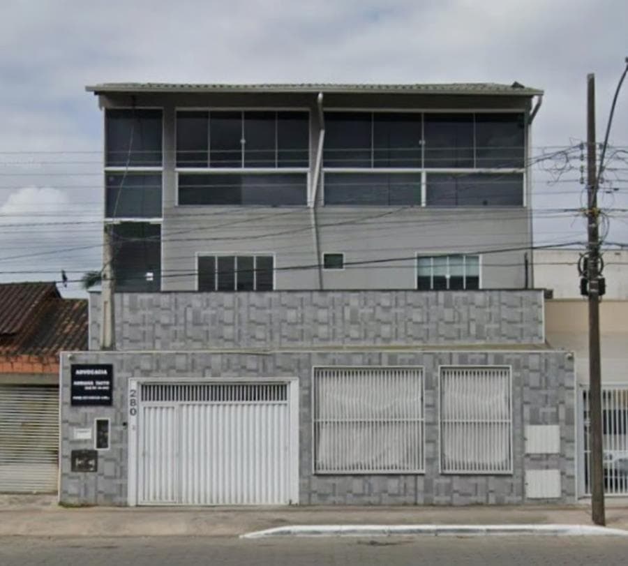 Casa em leilão em Itajaí - SC, bairro Santa Regina — Itajaí/SC – Espinheiros – Casa com 382m² Leilão Banco Inter