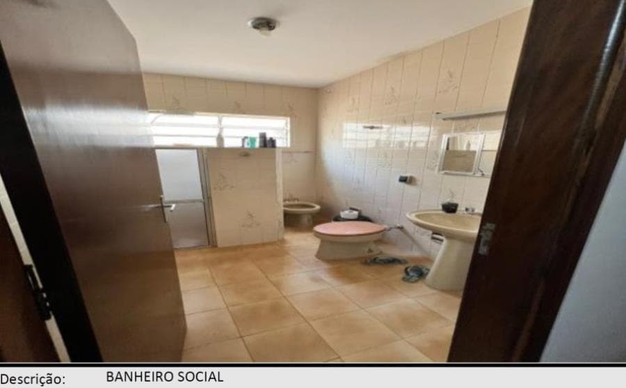 Foto 19 de 34: Casa em leilão em Itararé - SP, bairro Jardim Claudina — Itararé/SP - Jardim Claudina - Casa com 168m² Leilão Banco Inter