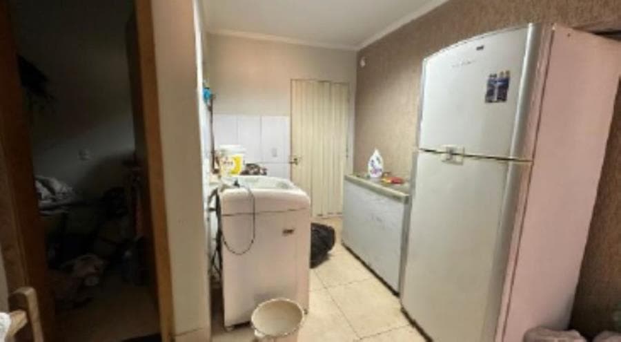 Foto 13 de 50: Casa em leilão em Uberaba - MG, bairro Santa Maria — Uberaba/MG – Vila Santa Maria – Casa  Resid. com 335m² Leilão Sicoob