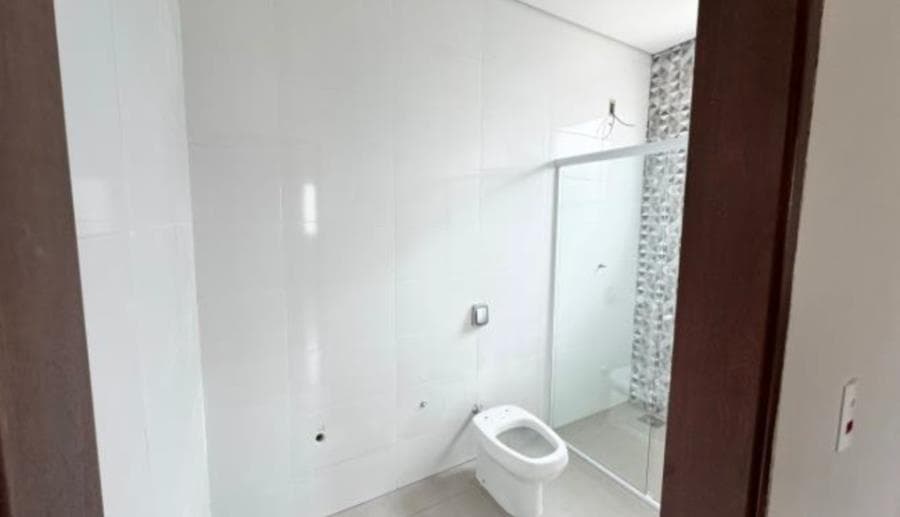 Foto 10 de 19: Terreno em leilão em Porto Ferreira - SP, bairro Parque Residencial Santo Afonso — Porto Ferreira/SP - Prq Res. Santo Afonso - Casa com 158m² Leilão Banco Inter