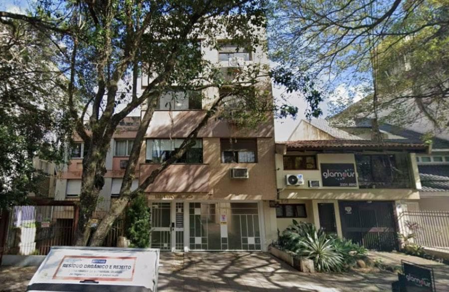 Foto 1 de 15: Apartamento em leilão em Porto Alegre - RS, bairro Petrópolis — Porto Alegre/RS - Petrópolis - Apartamento com 77m² Leilão Banco Inter
