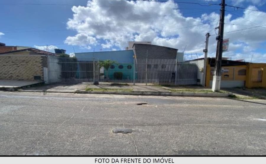 Foto 2 de 23: Casa em leilão em Natal - RN, bairro Pitimbu — Natal/RN - Pitimbu - Casa com 256m² Leilão Banco Inter