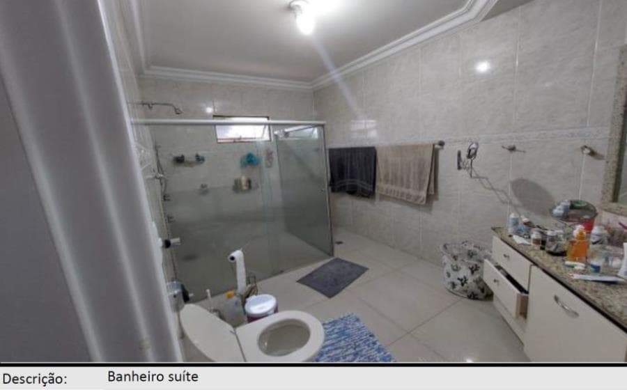 Foto 11 de 27: Casa em leilão em Cascavel - PR, bairro Parque Verde — Cascavel/PR - Parque Verde - Casa com 317m² Leilão Banco Inter