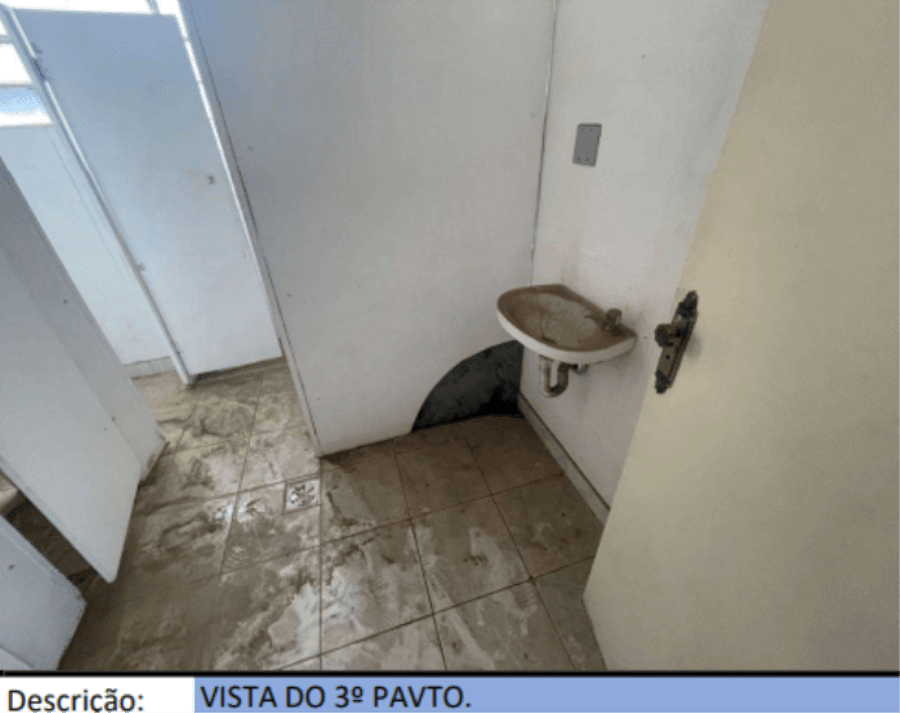 Foto 17 de 34: Comercial em leilão em Belo Horizonte - MG — Belo Horizonte/MG - Nova Floresta - Prédio comercial Particular