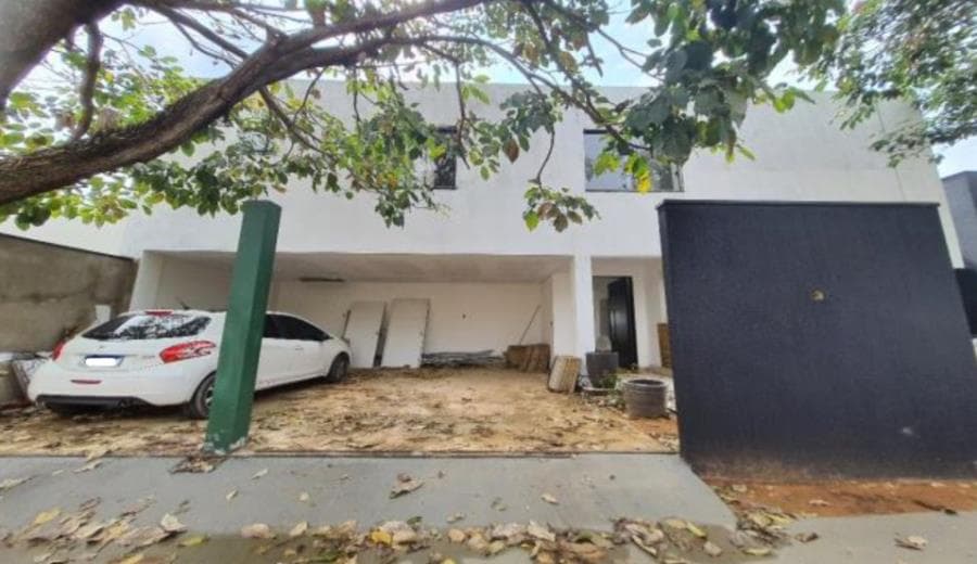 Terreno em leilão em Brasília - DF, bairro Setor Habitacional Contagem 3 — Brasília/DF - SH Contagem - Casa com 400m² Leilão Banco Inter