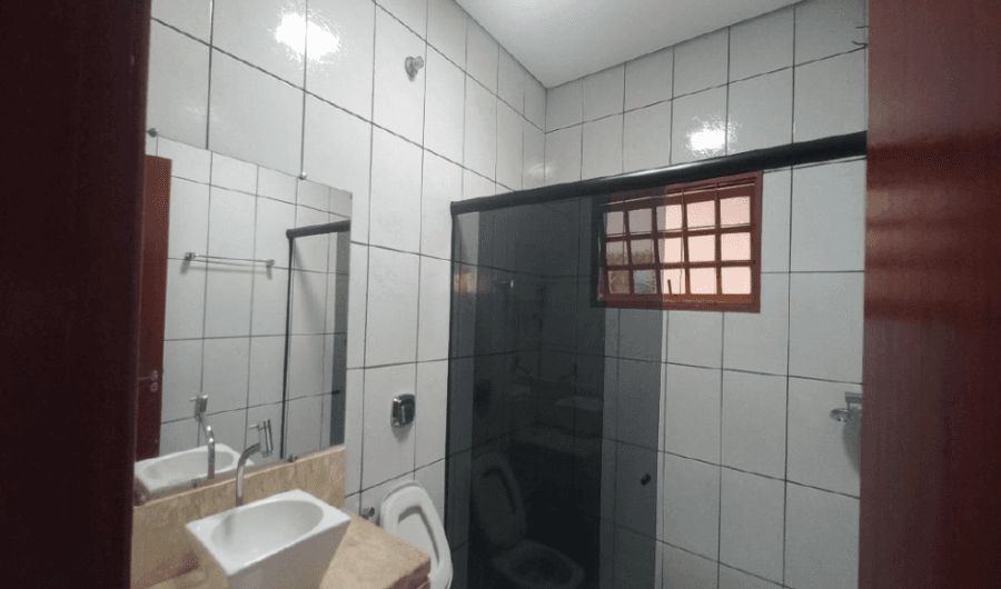 Foto 16 de 21: Casa em leilão em Rondonópolis - MT — Rondonópolis/MT - Jardim Urupes - Casa com 207m² Leilão Banco Inter