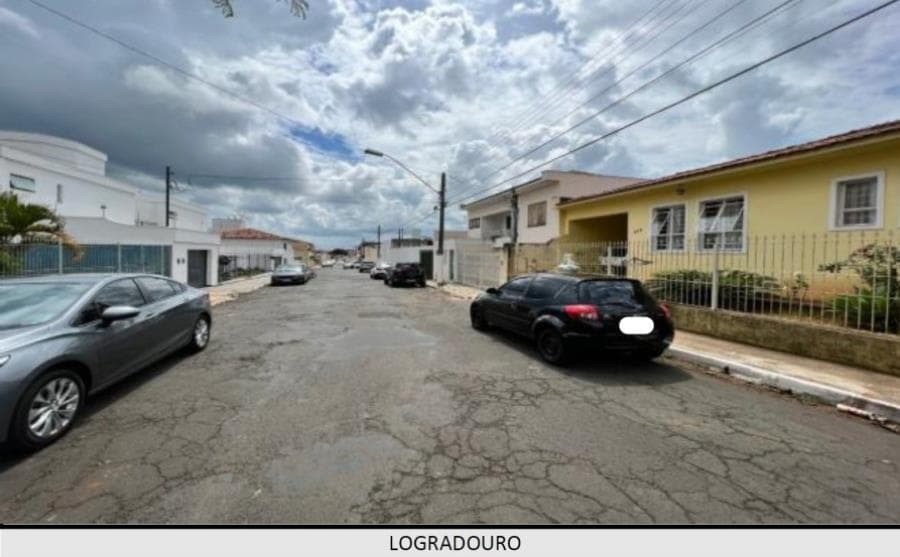 Foto 31 de 34: Casa em leilão em Itararé - SP, bairro Jardim Claudina — Itararé/SP - Jardim Claudina - Casa com 168m² Leilão Banco Inter