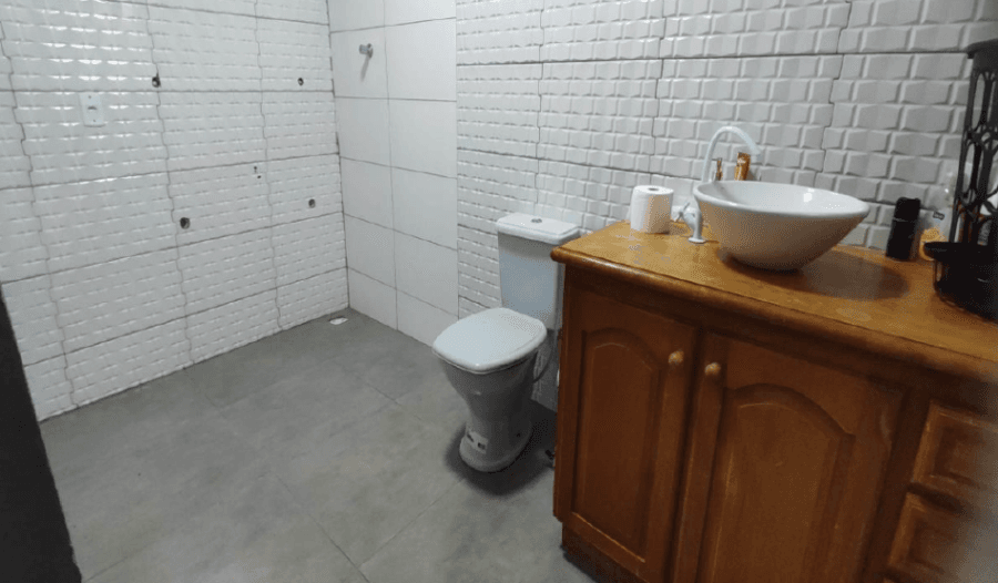 Foto 20 de 36: Casa em leilão em Foz Do Iguaçu - PR, bairro Loteamento Porto Dourado — Foz do Iguaçu/PR - Loteamento Porto Dourado - Casa com 336m² Leilão Banco Inter