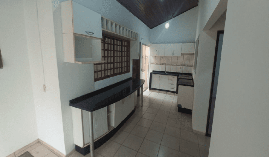 Foto 9 de 21: Casa em leilão em Rondonópolis - MT — Rondonópolis/MT - Jardim Urupes - Casa com 207m² Leilão Banco Inter