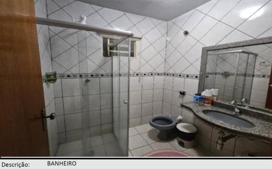 Foto 23 de 31: Casa em leilão em Aparecida De Goiânia - GO, bairro Cidade Satélite São Luiz — Aparecida de Goiânia/GO - Cidade Satélite São Luiz - Casa 250m² Leilão Banco Inter