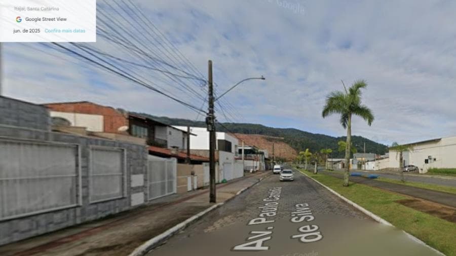 Foto 41 de 41: Casa em leilão em Itajaí - SC, bairro Santa Regina — Itajaí/SC – Espinheiros – Casa com 382m² Leilão Banco Inter