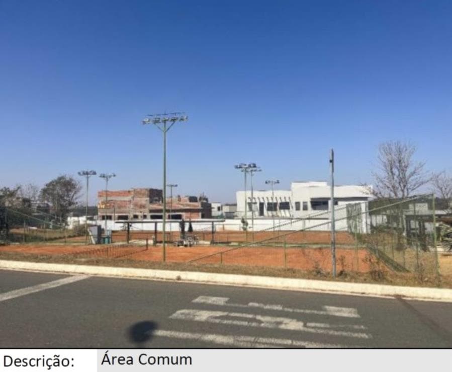 Foto 37 de 44: Casa em leilão em Goiânia - GO — Goiânia/GO - Residencial Goiânia Golfe Clube - Casa com 501m² Leilão Banco Inter
