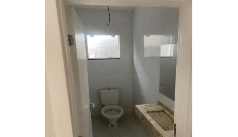 Foto 10 de 23: Comercial em leilão em Curitiba - PR — Curitiba/PR – Cidade Industrial – Casa com 138m² Leilão Banco Inter