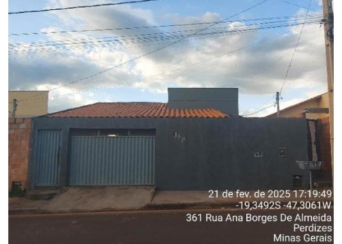 Casa em leilão em Perdizes - MG — Perdizes/MG - PERDIZES - Casa com 59m² Leilão Caixa Econômica