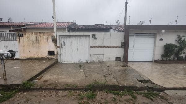Casa em leilão em Feira De Santana - BA — LEILÃO CAIXA Nº 0036-0225
