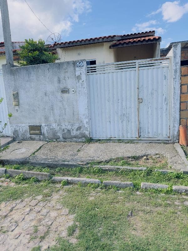 Casa em leilão em Feira De Santana - BA — LEILÃO CAIXA Nº 0036-0225