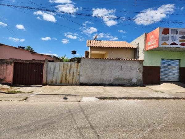 Casa em leilão em Cocalzinho De Goiás - GO — LEILÃO CAIXA Nº 0036-0225