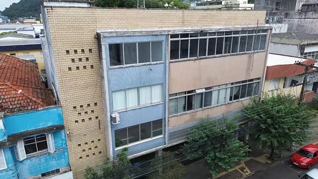 Foto 4 de 9: Comercial em leilão em Montenegro - RS, bairro Centro — ID74515 MONTENEGRO (RS)
