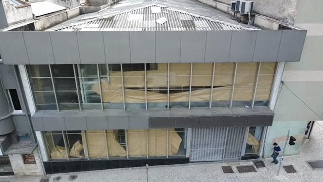 Foto 1 de 9: Comercial em leilão em Curitiba - PR, bairro Centro — ID77639 CURITIBA (PR) - Praça Tiradentes
