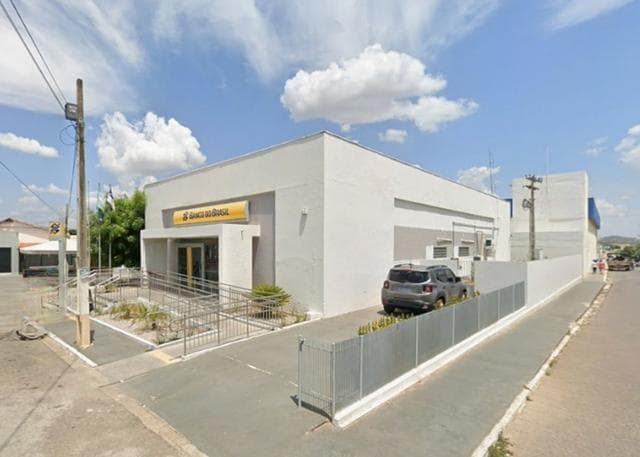 Foto 2 de 2: Comercial em leilão em Parnamirim - PE, bairro Bomba — ID75862 PARNAMIRIM (PE)