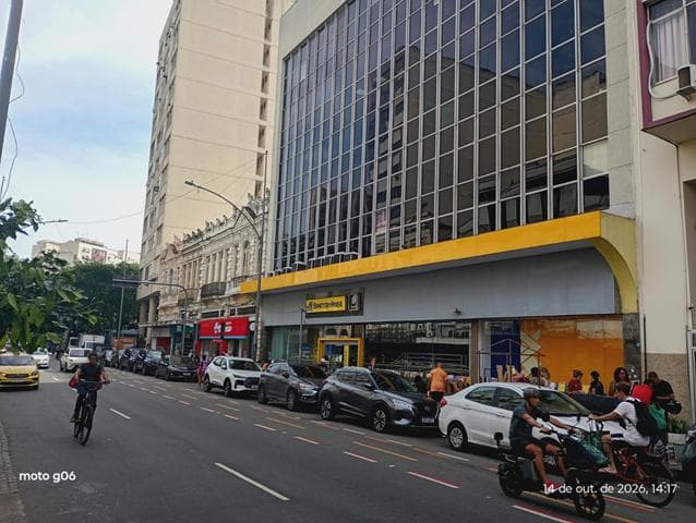 Foto 2 de 11: Comercial em leilão em Rio De Janeiro - RJ, bairro Catete — ID72887 RIO DE JANEIRO (RJ) RUA DO CATETE