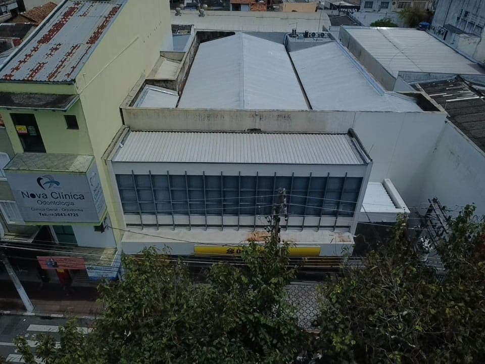 Foto 1 de 7: Comercial em leilão em Pindamonhangaba - SP, bairro Centro — ID74964 PINDAMONHANGABA (SP)