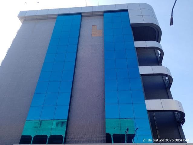 Foto 3 de 15: Comercial em leilão em Cuiabá - MT, bairro Centro — ID74176 CUIABÁ (MT)