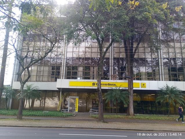 Foto 2 de 14: Comercial em leilão em Curitiba - PR, bairro Portão — ID75411 CURITIBA (PR) - Portão