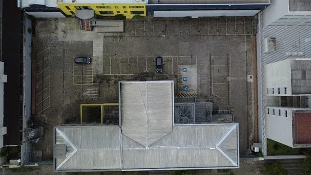 Foto 5 de 11: Comercial em leilão em Curitiba - PR, bairro Rebouças — ID77760 e 87374 CURITIBA (PR) - Rockefeller