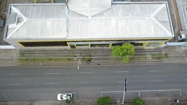 Foto 7 de 11: Comercial em leilão em Curitiba - PR, bairro Rebouças — ID77760 e 87374 CURITIBA (PR) - Rockefeller